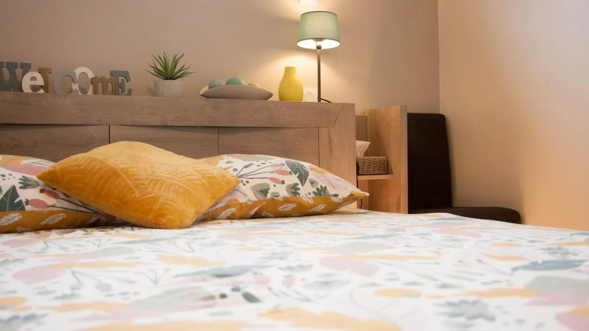 Appartamento Chez Aurelie Saint-Alban  Alloggio in famiglia Saint-Alban (Cotes-d'Armor)